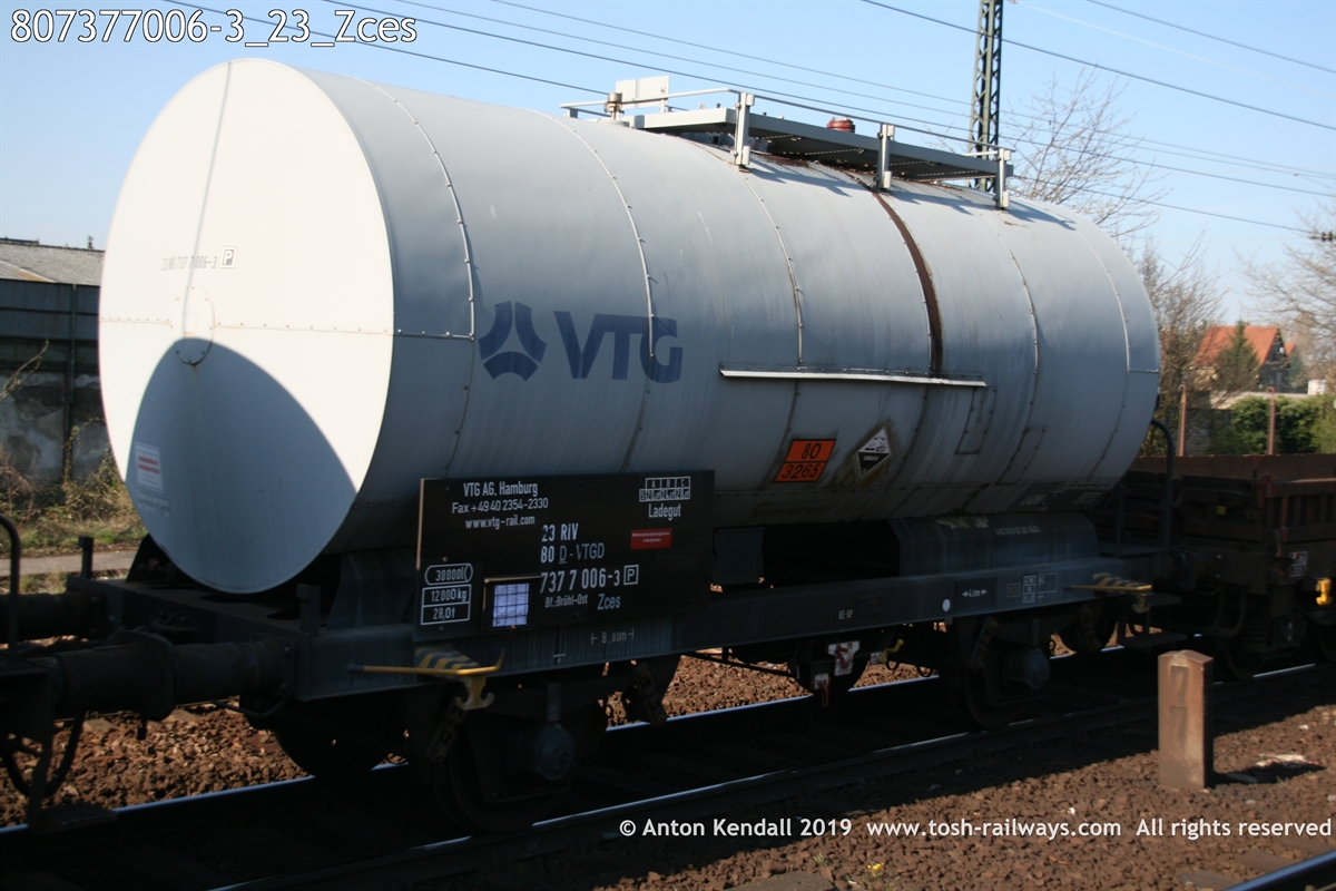 807377006-3_23_Zces.JPG